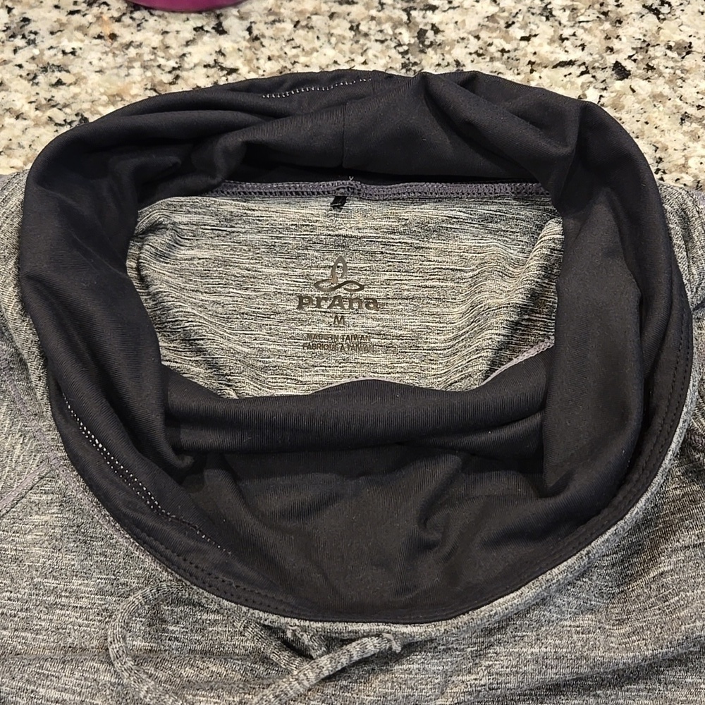 prAna EMBER COWL NECK LONG SLEEVE PULLOVER. SIZE MEDIUM - Picture 5 of 10
